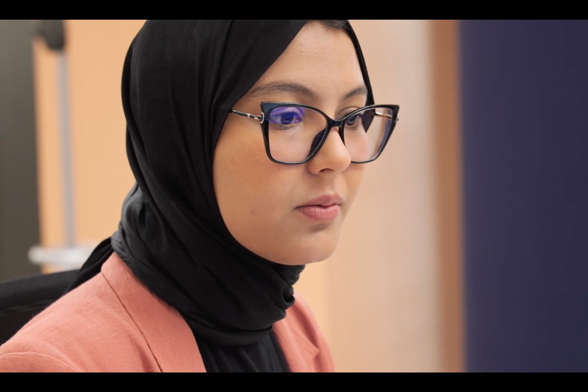 Sparks | Intervista a Oumayma Hassar - Internship in Duferco Engineering